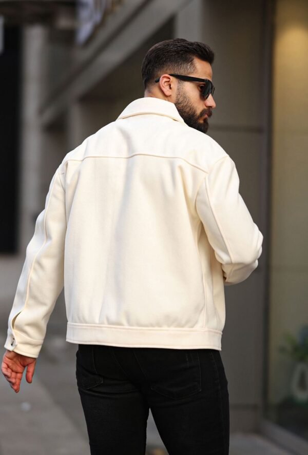 Xhaketë Klasike e Bardhë me Pulla