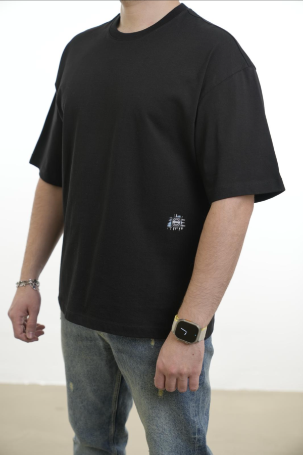 Oversized Graphic T-Shirt with Dream-Inspired Print
