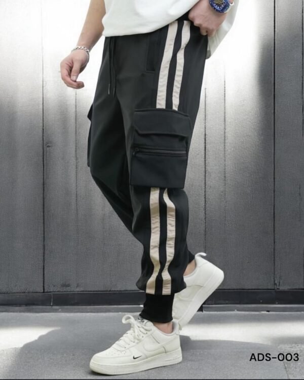 Cargo Jogger – Urban Utility with a Twist
