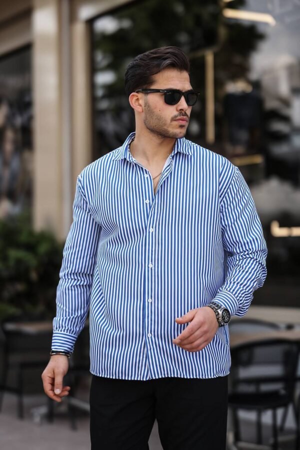 Men’s Classic Monochrome Vertical Stripe Shirt