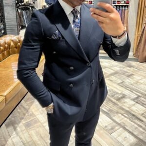 Elegant Navy Blue Double-Breasted Suit – Sophisticated Men's Formalwear