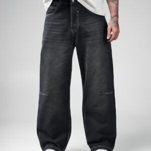 Washed Black Wide-Leg Jeans – Minimal Stitch Detail