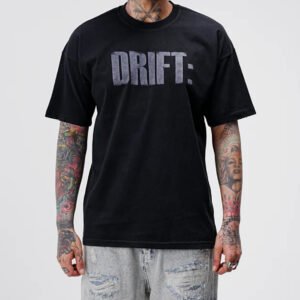 Bluzë e Zezë me Mbishkrim