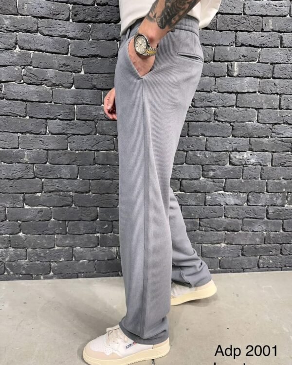 Men's Relaxed Fit Ribbed Trousers