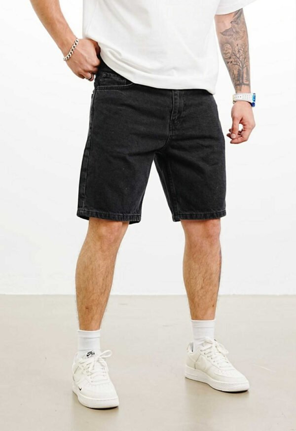 Xhinse të Shkurtra të Zeza për meshkuj