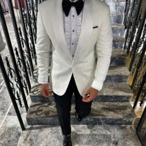 Kostum i Bardhë Smoking i Sofistikuar me Dy Pjesë