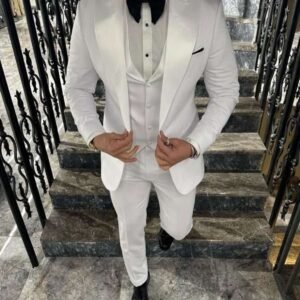 Luxurious White Tuxedo Suit
