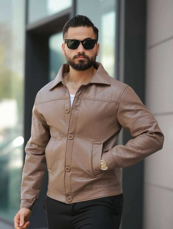 Xhaketë me Efekte Lëkure për Meshkuj – Ngjyrë Kafe e Çelur, Stil Klasik & Modern