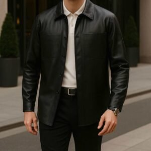 Xhaketë me Efekte Lëkure e Zezë Minimaliste – Elegancë & Stil Urban