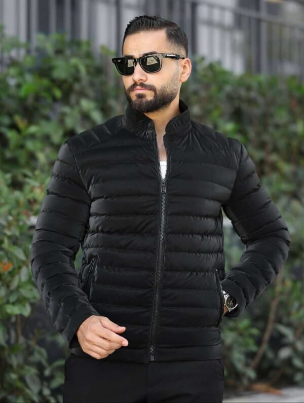 Xhup Bomber Slimfit i Mbushur – Ngjyrë e Zezë Klasike