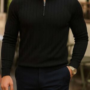 Polo Zip Knit – Black Elegance