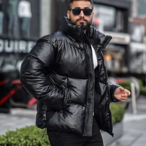 Xhaketë puffer lëkure e zezë me jakë të lartë – stil urban modern