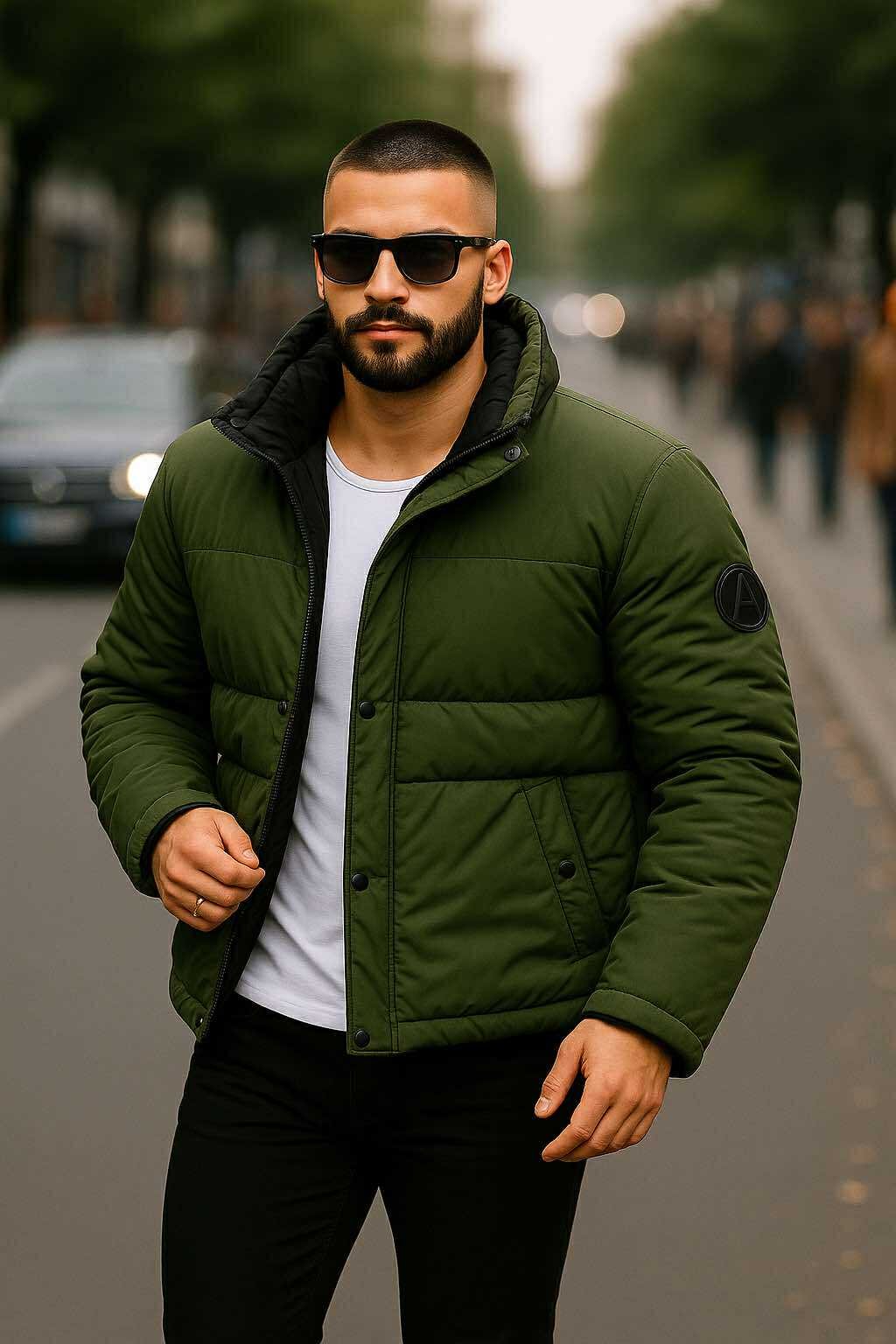 Xhaketë Puffer Ngjyrë Ulliri me Jakë të Ngritur – Model Urban Street