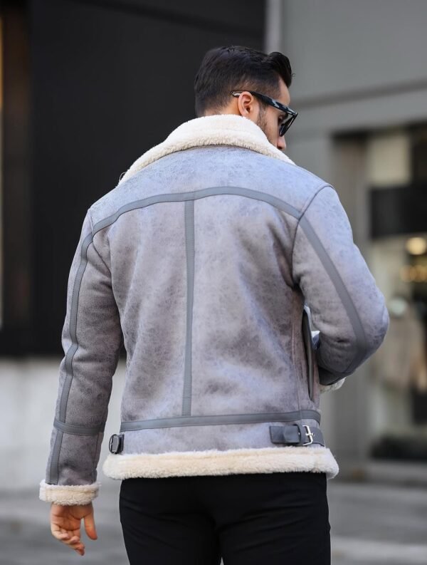 Xhaketë Eco Lekure me Pelush të Bardhë – Urban Clothing Store