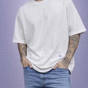 T-Shirt Oversize Graphic Back Print – Urban Statement Edition