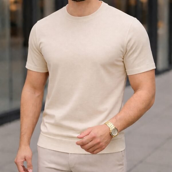 ESSENTIAL MINIMAL T-SHIRT COLLECTION