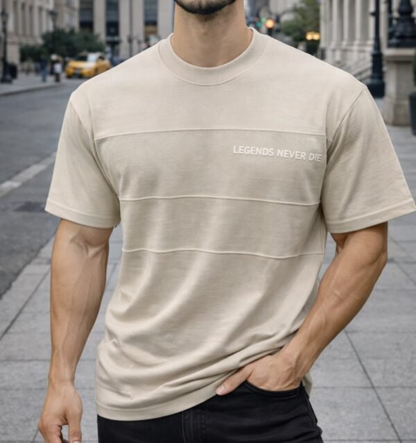 Bluzë Premium Minimaliste “Legends Never Die”