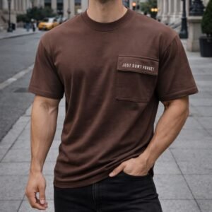 Bluzë Premium me Xhep “Just Don’t Forget”