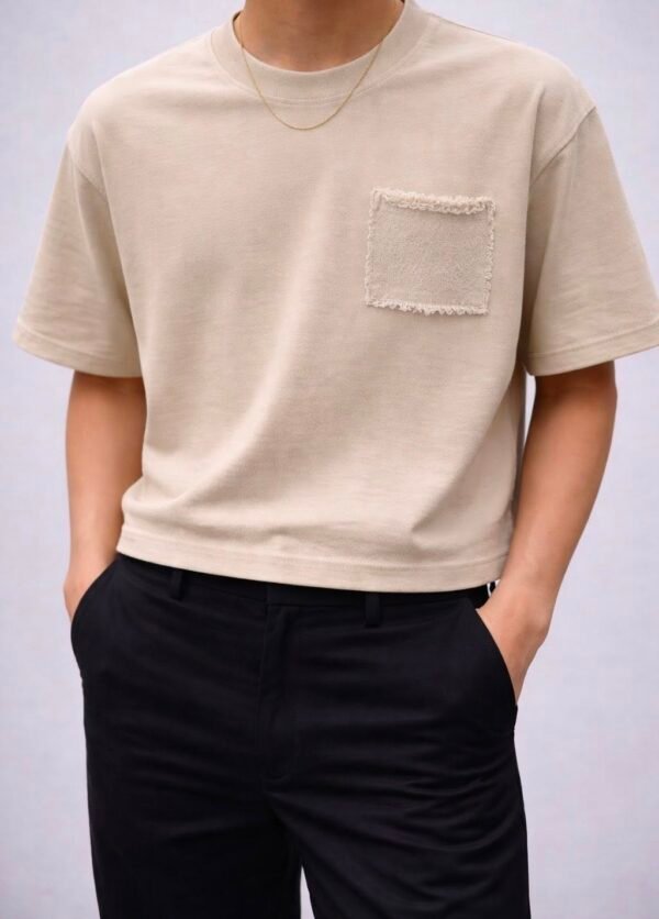 Bluzë Oversize me Xhep Teksturë – Minimal Premium