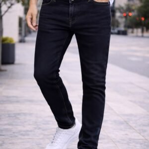 Jeans Slim-Fit në Ngjyrë Blu Shumë e Errët – Stil Minimal & Elegant