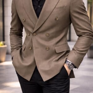 Xhaketë Double-Breasted në Ngjyrë Bezhe – Elegancë e Pastër & Moderne