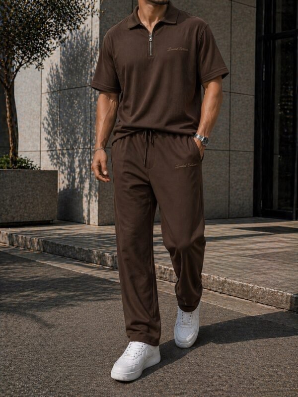 Set Polo Premium për Meshkuj (Bluzë me Zinxhir + Pantallona) – Stil Sportiv & Elegant