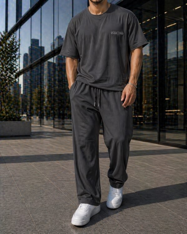 Set Veror Premium për Meshkuj (T-Shirt + Pantallona) – Stil Modern & Komfort Maksimal