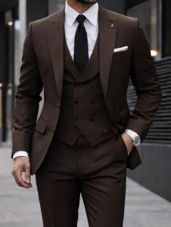 Kostum Elegant Kafe me Jelek – Stil Modern & Luksoz