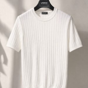 Maicë e thurur me vija për meshkuj – stil modern dhe veror