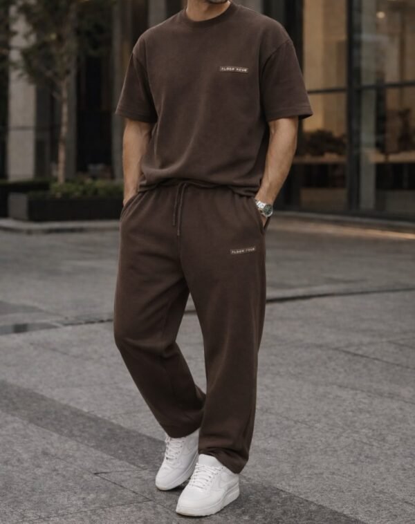 Set Sportiv Minimalist “Floor Four” – T-shirt & Pantallona