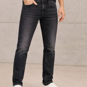 Xhinse Premium të Zeza për Meshkuj – Slim Fit me Elasticitet