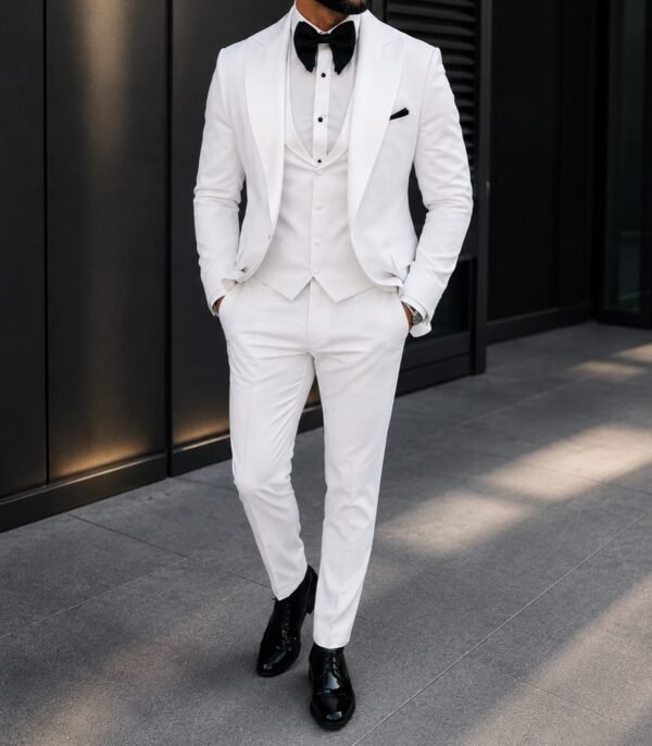 Kostum Premium 3-Pjesësh White Tuxedo – Elegant Ceremony Edition