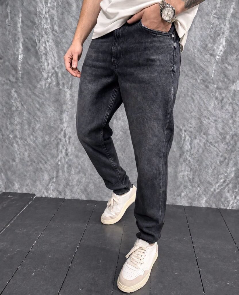 Premium Washed Relaxed Fit Jeans