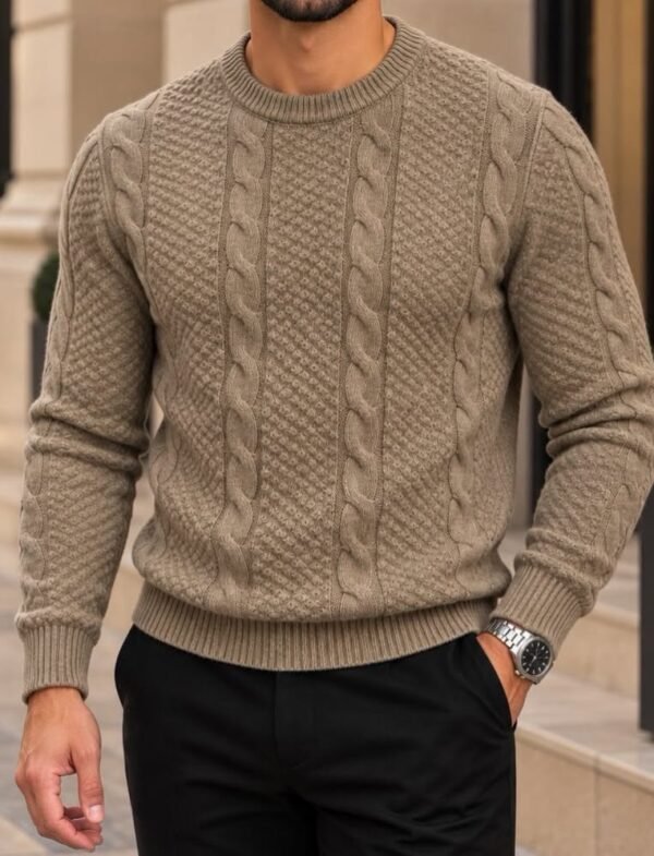 Men’s Cable Knit Crew Neck Sweater – Timeless Elegance